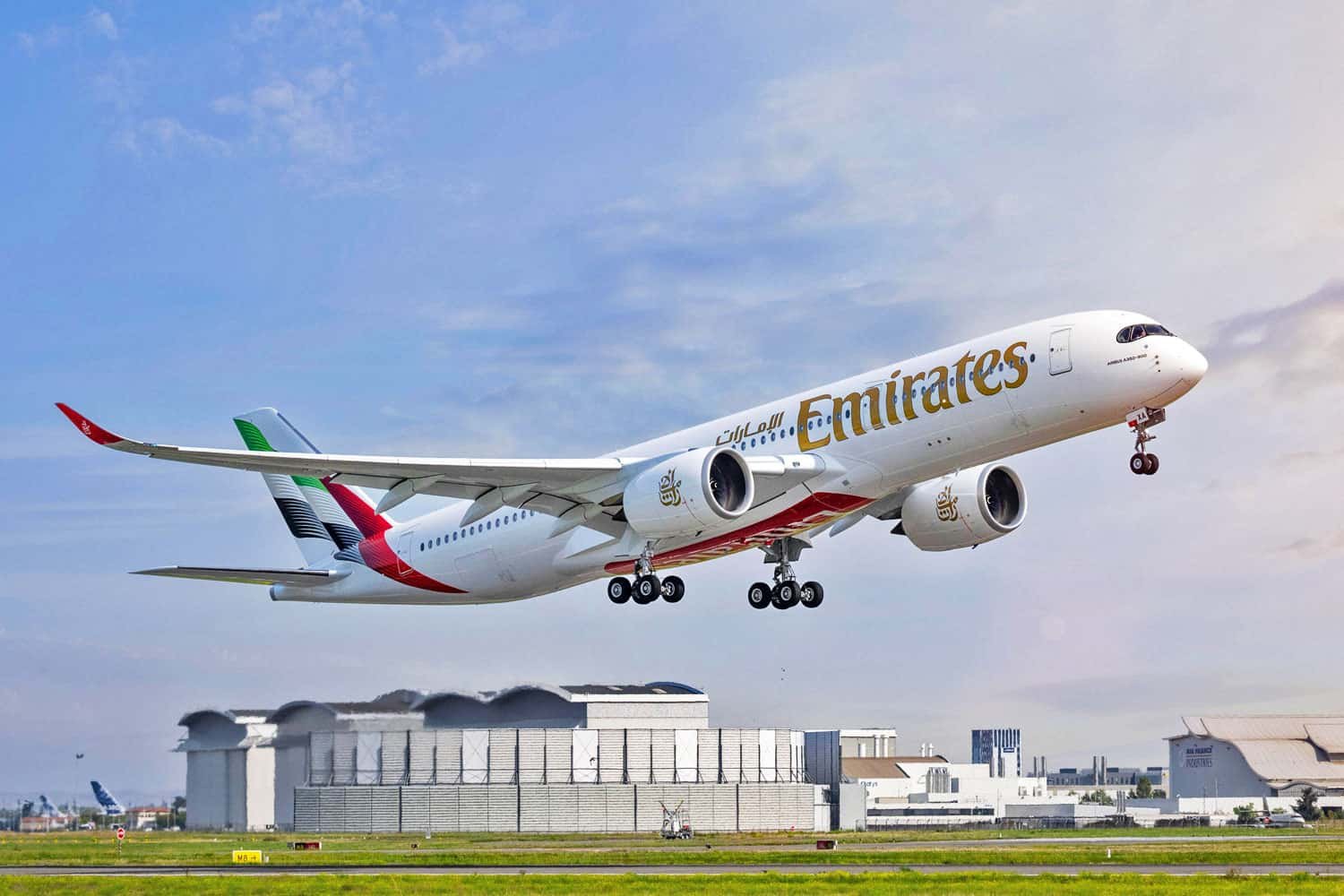Home aeroplane emirates a350